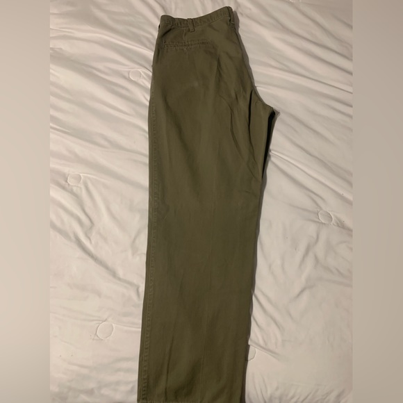 Men’s Timber Creek by Wrangler Khaki Pants Size 36x32 Pleated front 100% Cotton - Picture 4 of 9
